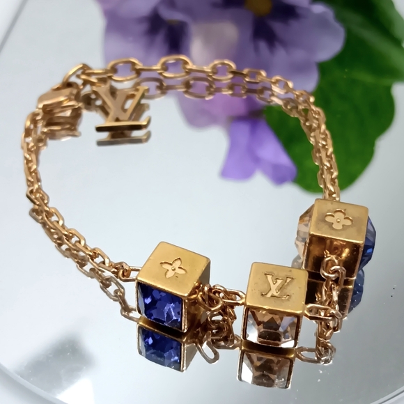 LOUIS VUITTON ✨️ GAMBLE MULTICOLORS SWAROVSKI CRYSTALS BRACELET GOLD-TONE - Picture 4 of 9